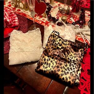 Just in time for Valentine’s Day! Lingerie bundle! ❤️❤️❤️